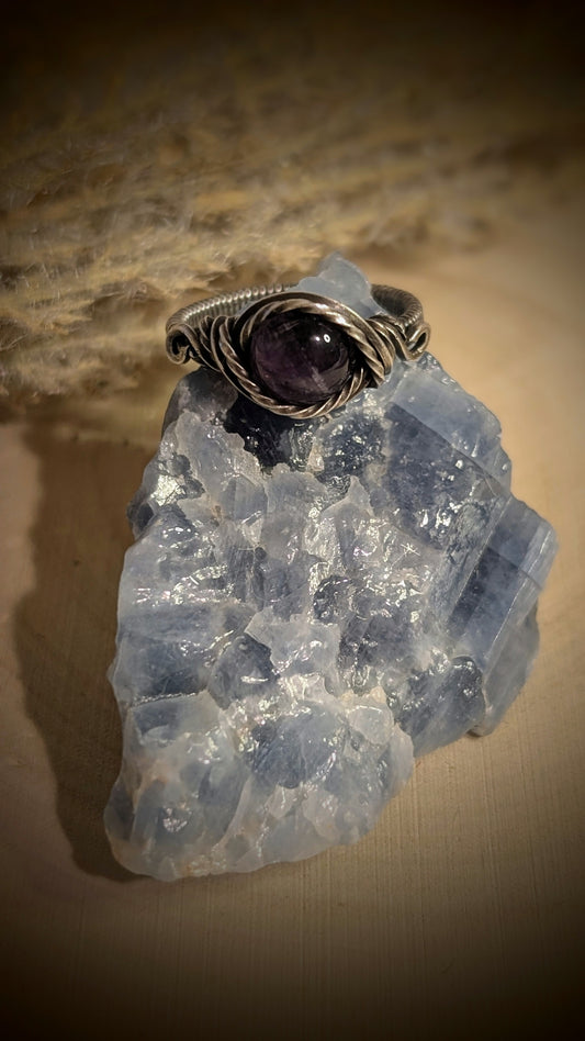 Amethyst Ring in 925 Sterling Silver, size 7