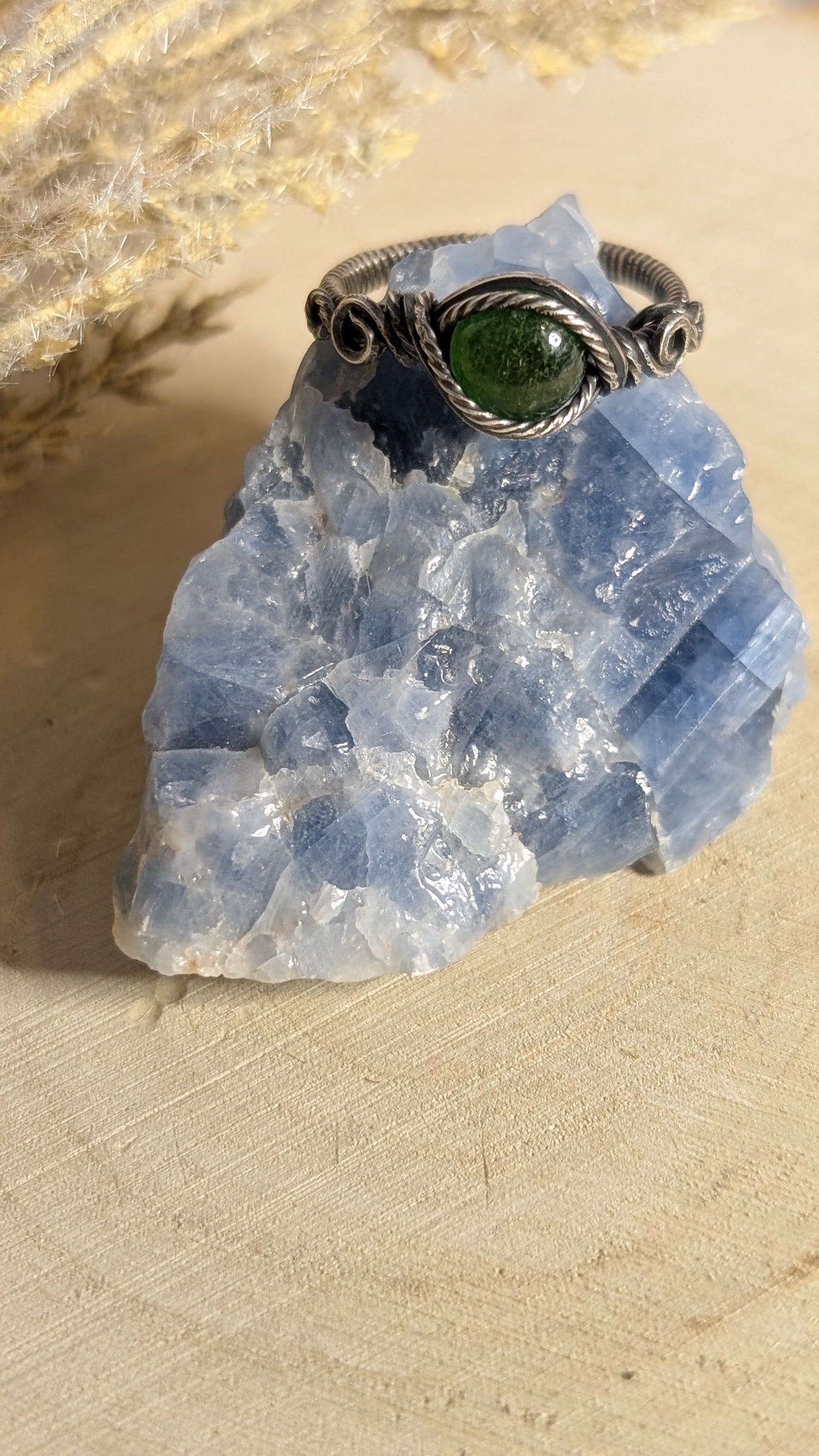 Green Aventurine Ring in 925 Silver, Size 8